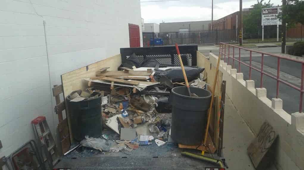 Commercial Trash disposal Services image
