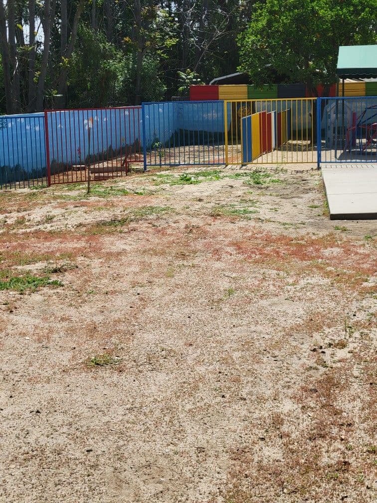 Gallery photos for Efficient School Furniture Removal in Sylmar CA: Image #1