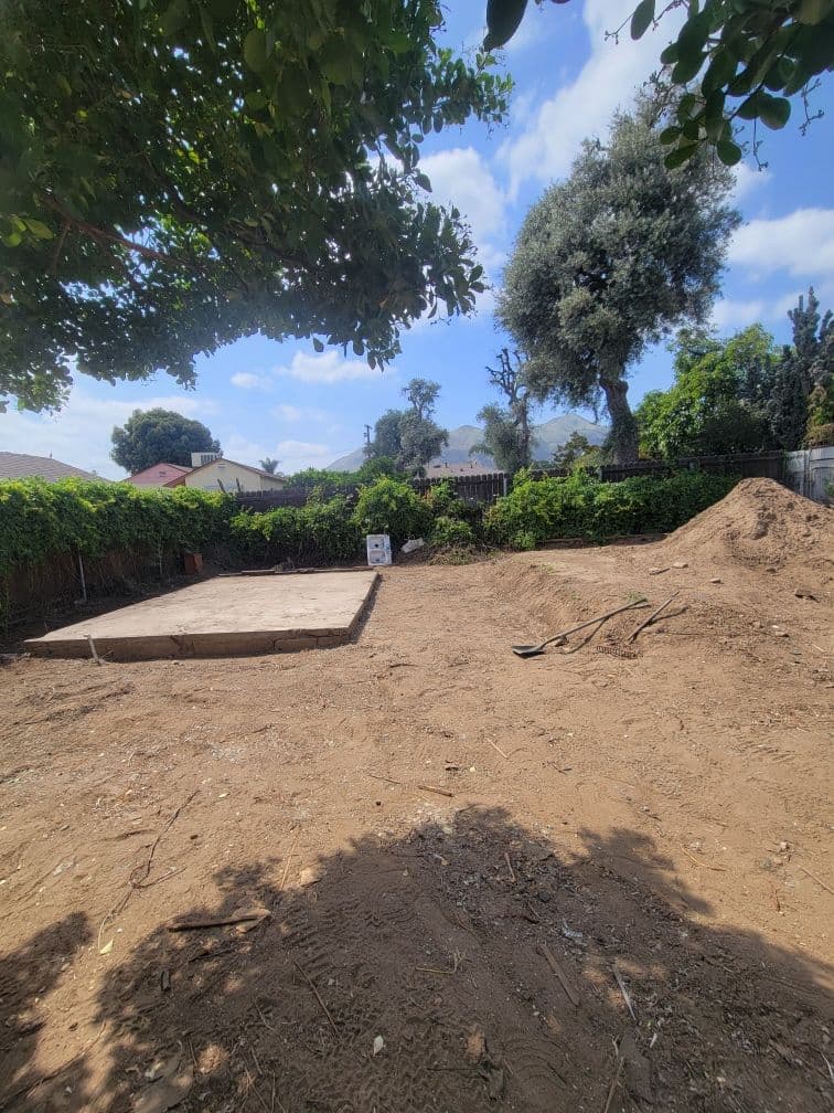 Gallery photos for Efficient Debris Cleanup in Sylmar CA: Image #1