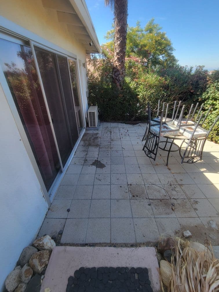 Gallery photos for Patio Junk Removal Brings Serenity Back: Image #1